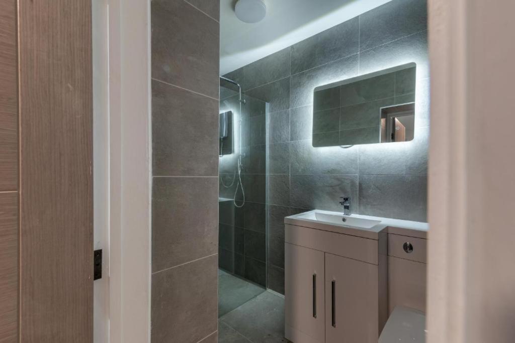 Luxurious Apartments - In Cardiff Luaran gambar